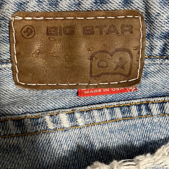 VGUC Big Star distressed embroidered floral “Flary” flare jeans 5 pockets sz 31R - Picture 9 of 12